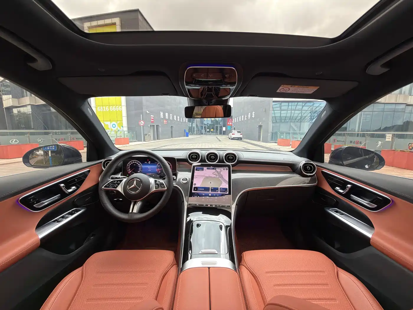 Mercedes-Benz GLC 2024 GLC 260 L 4MATIC Dynamic 5-seater фото 5