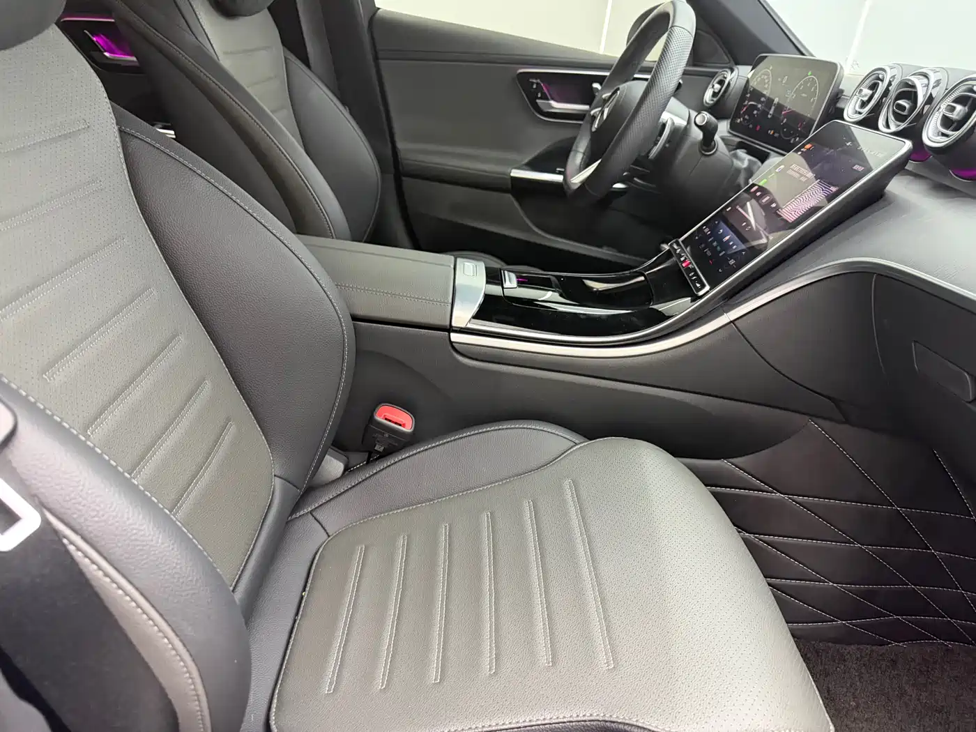 Mercedes-Benz C-Class 2023 C 260 L Sport фото 5