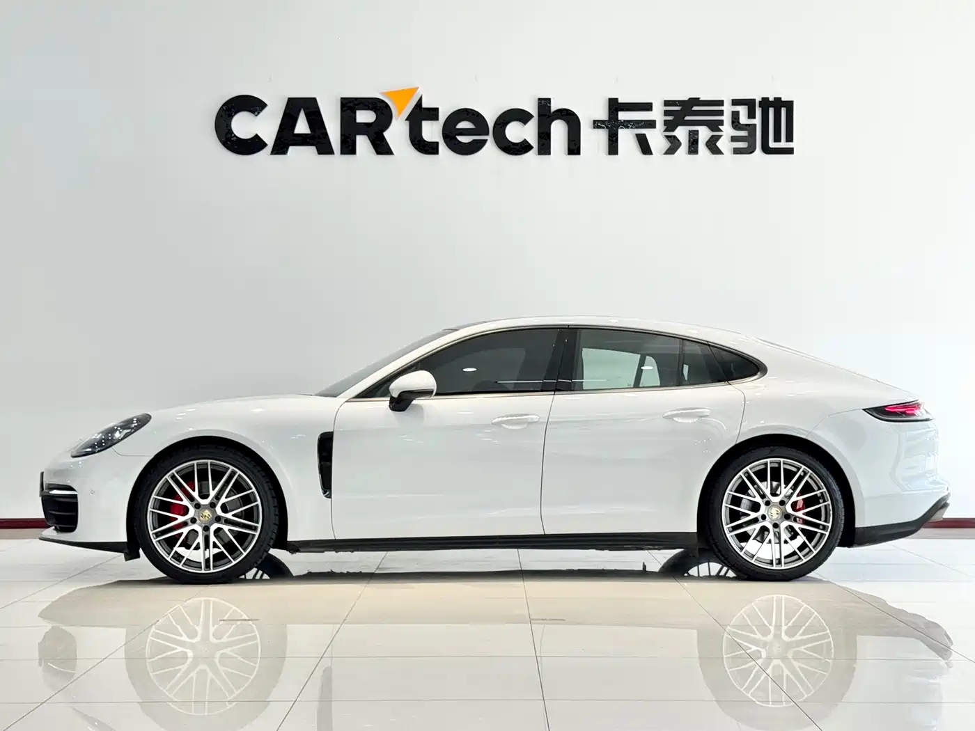 Porsche Panamera 2023 Panamera 2.9T фото 4