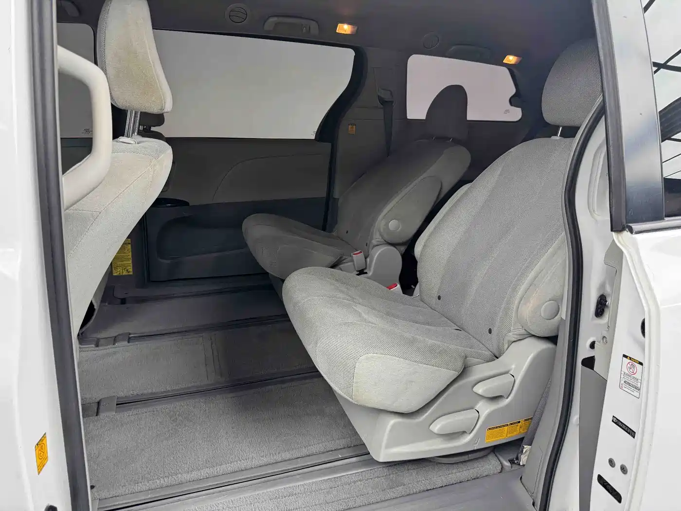 Toyota Sienna 2012