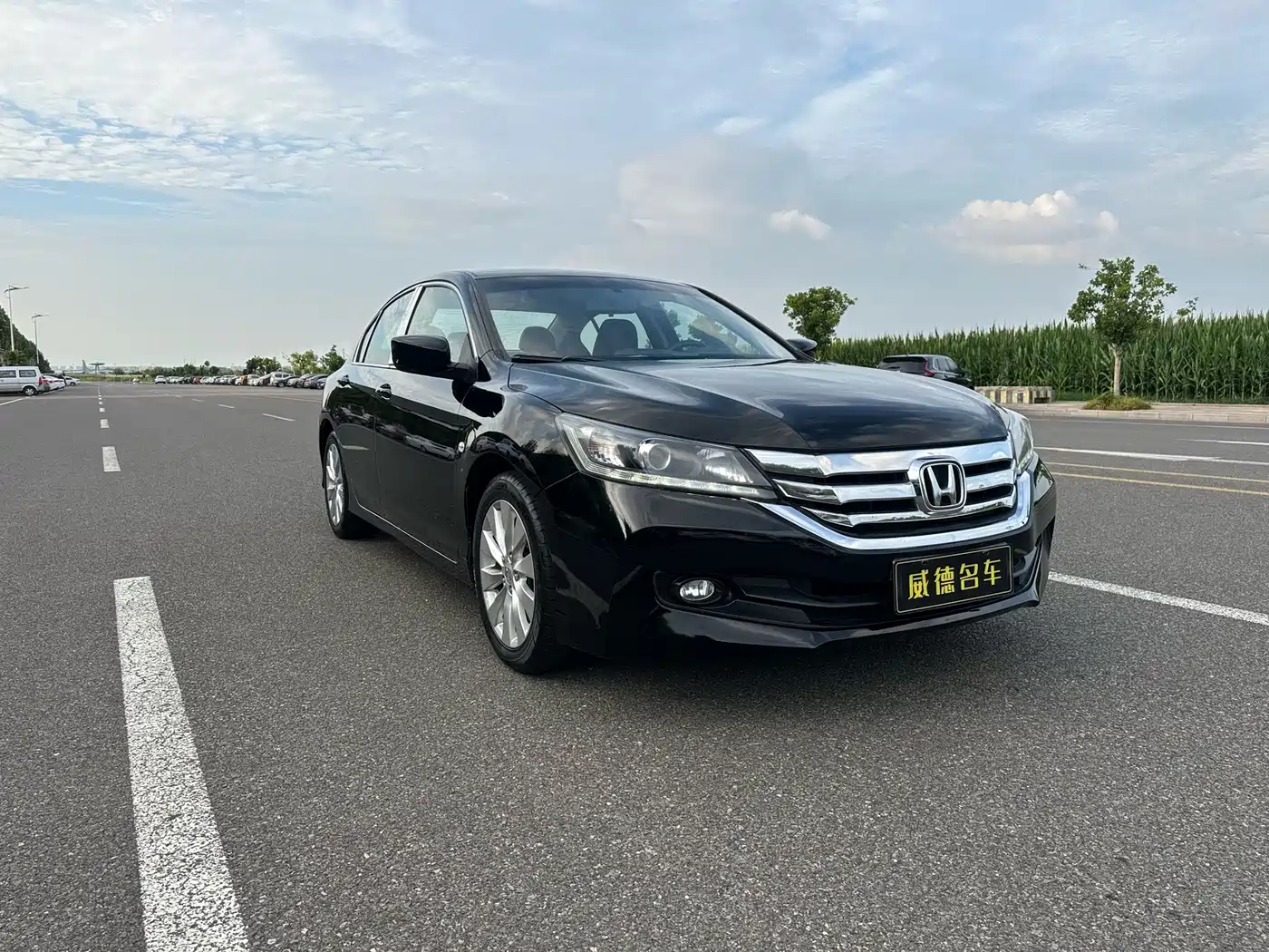 Фото 3 - Honda Accord