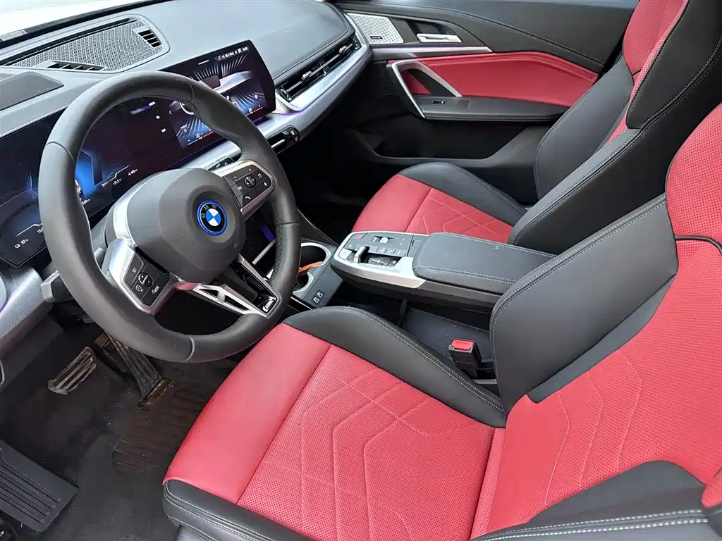 BMW iX1 2025 2025 xDrive30L M Sport Black Package