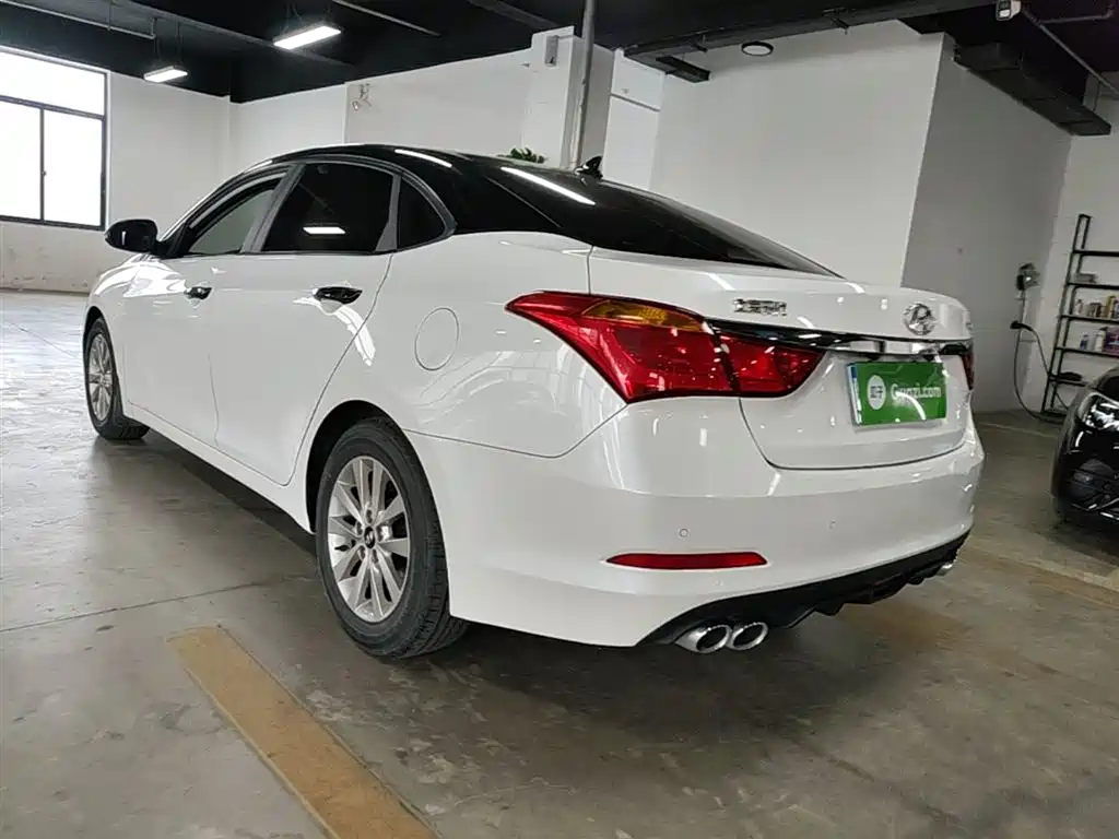 Hyundai Mistra 2014 1.8L Auto Smart GLS фото 5