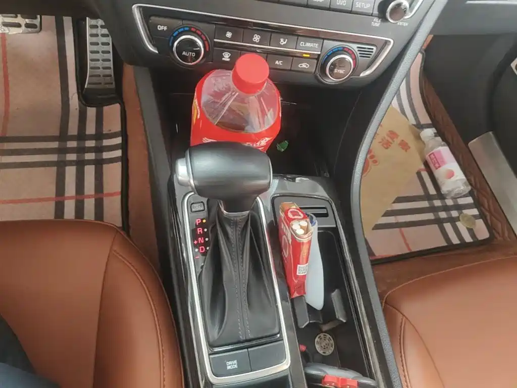 Kia K5 2016 1.6T Automatic LUX фото 14