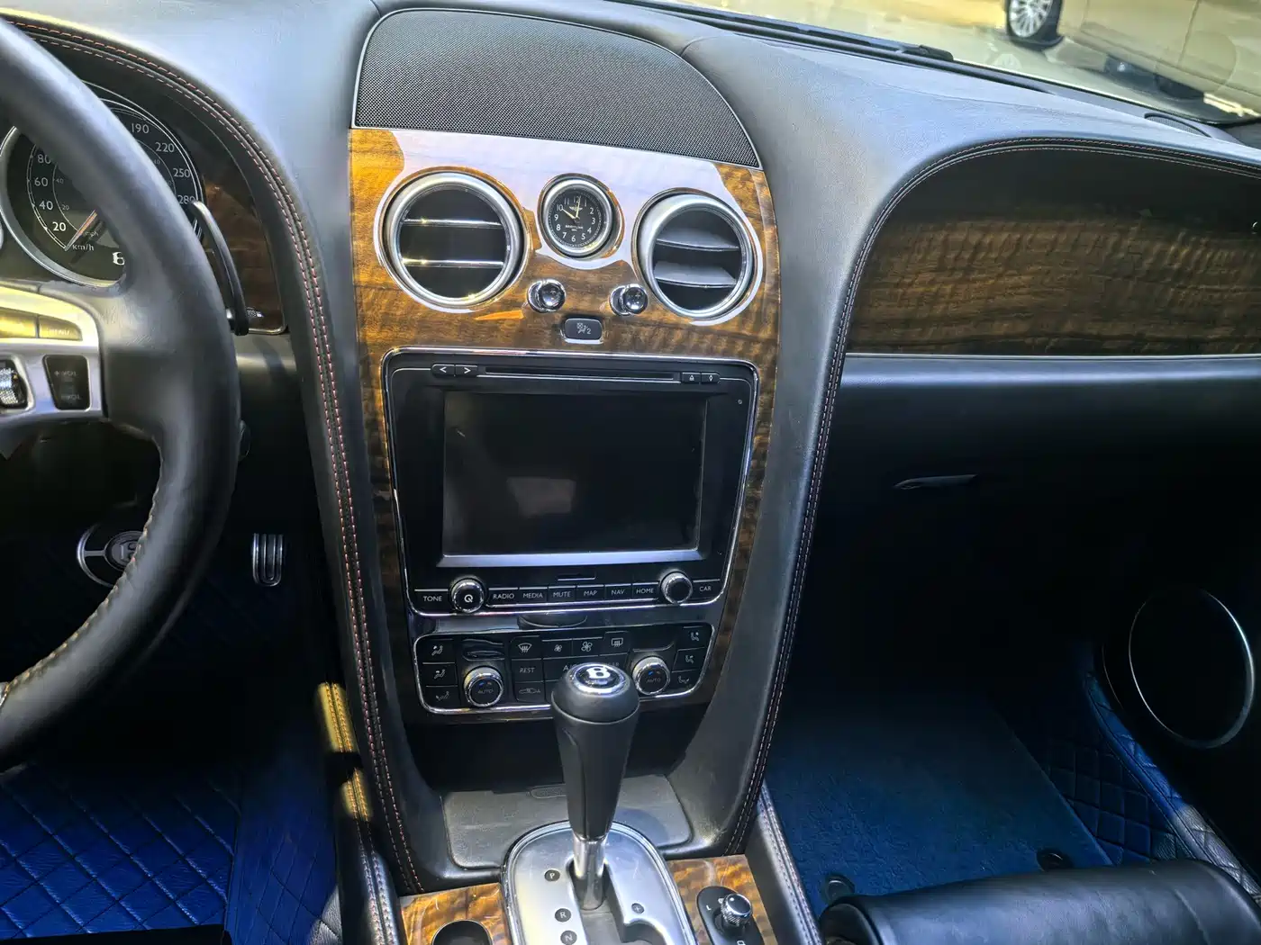 Bentley Continental 2013 2012 4.0T GT V8