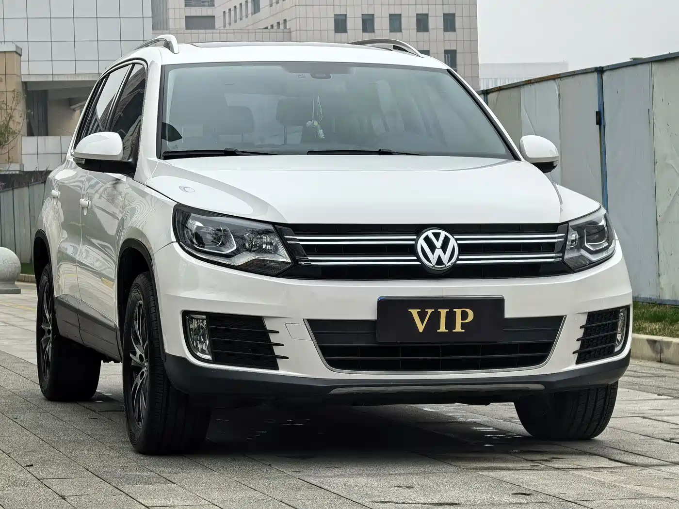 Volkswagen Tiguan 2016 Model 300TSI Automatic 2WD Luxury Edition фото 3