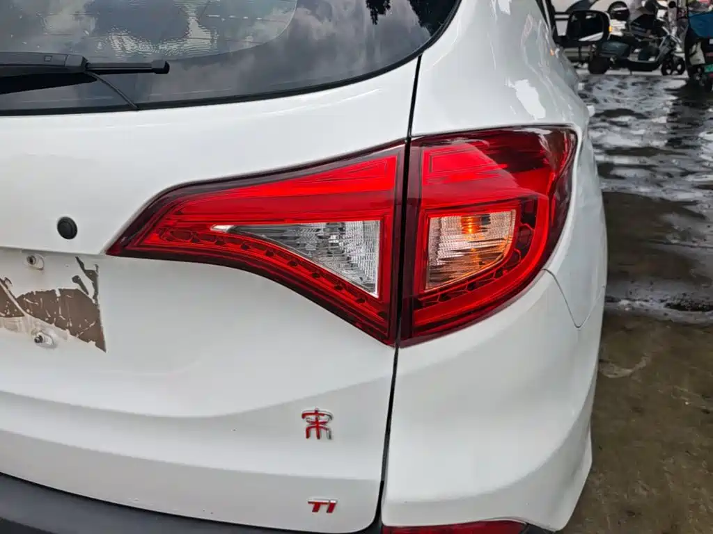 BYD Song 2016 2016 1.5TI Manual Luxury
