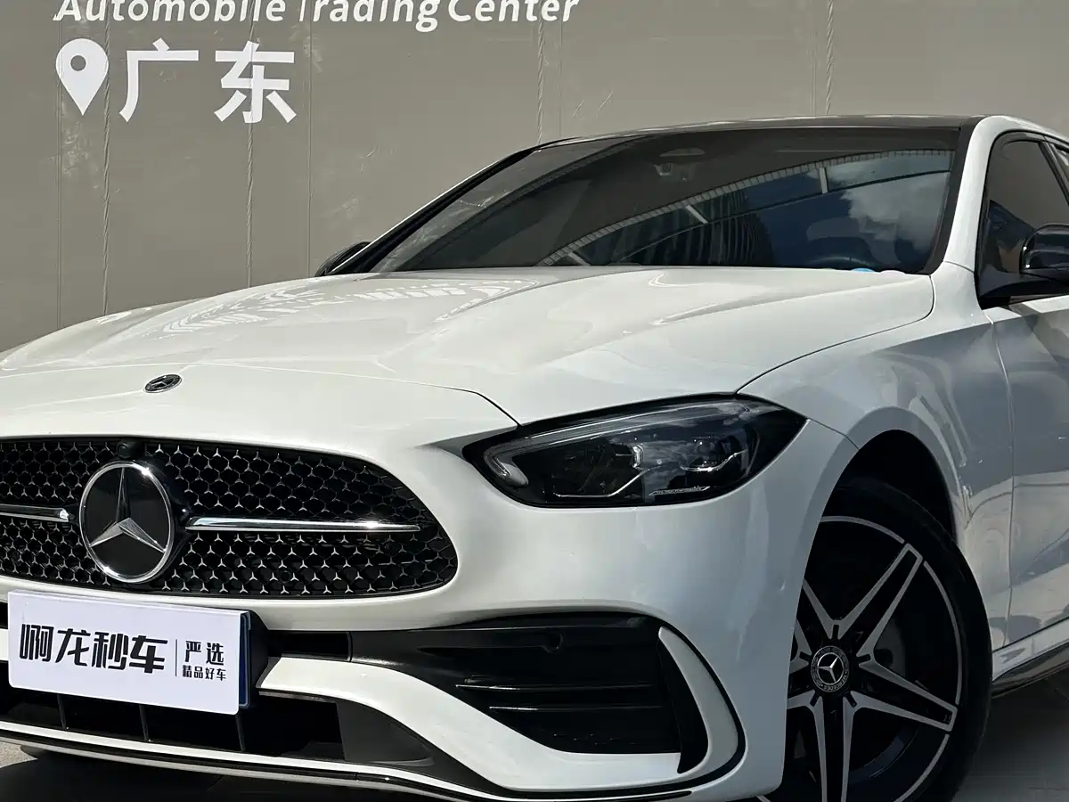 Mercedes-Benz C-Class 2023 C 260 L Night Edition Sport фото 16