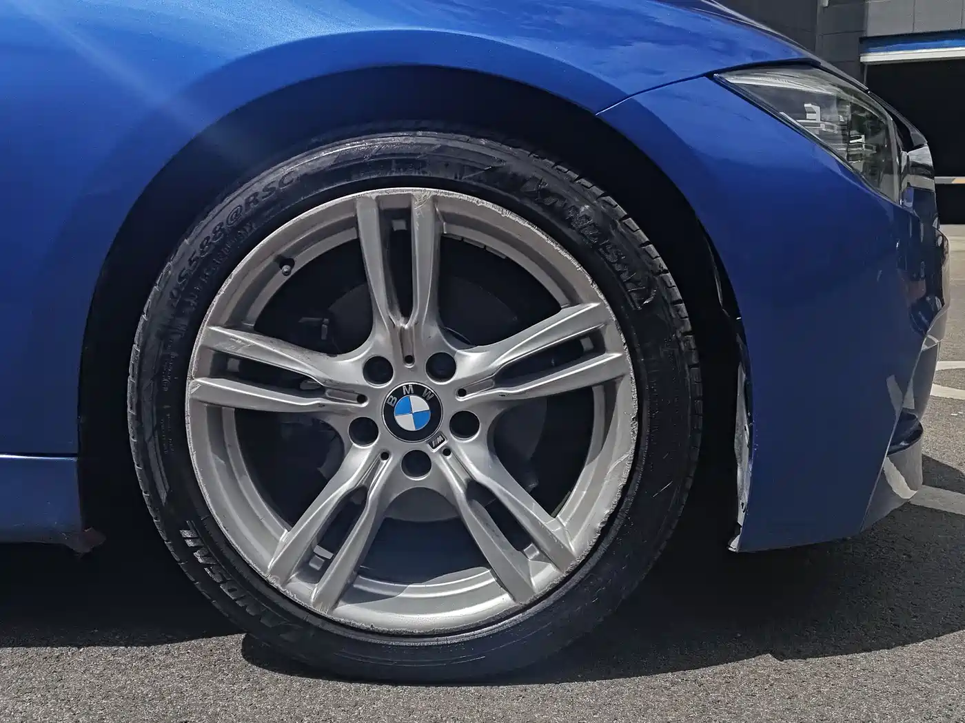 BMW 3 Series 2017 320i M Sport фото 6