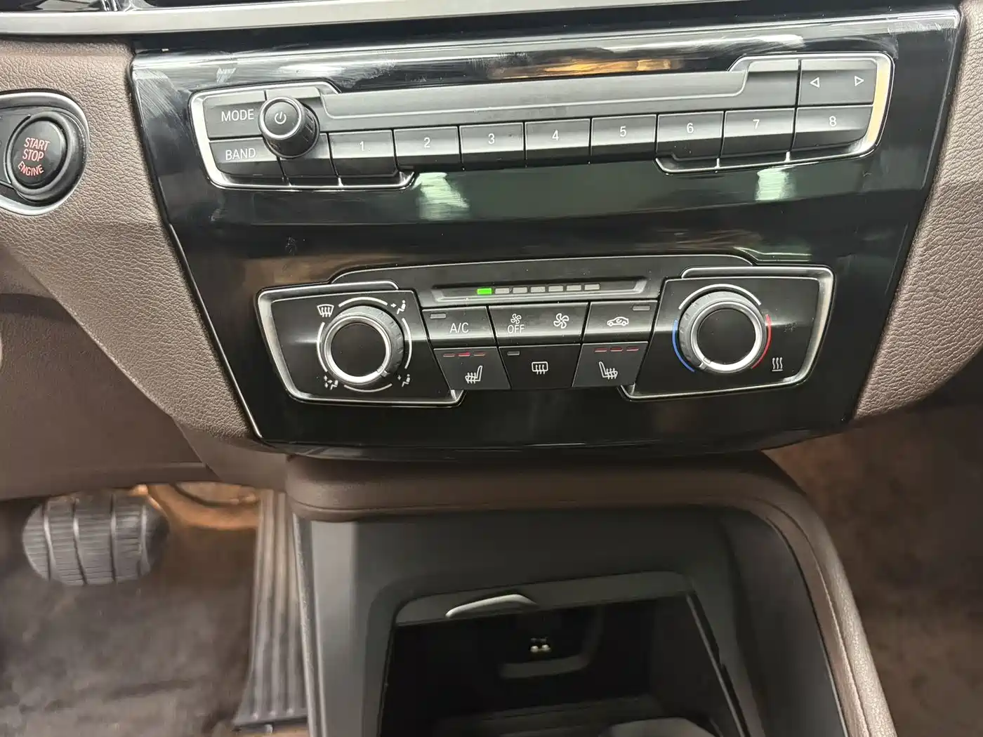 BMW X1 2022 sDrive20Li Fashion фото 13