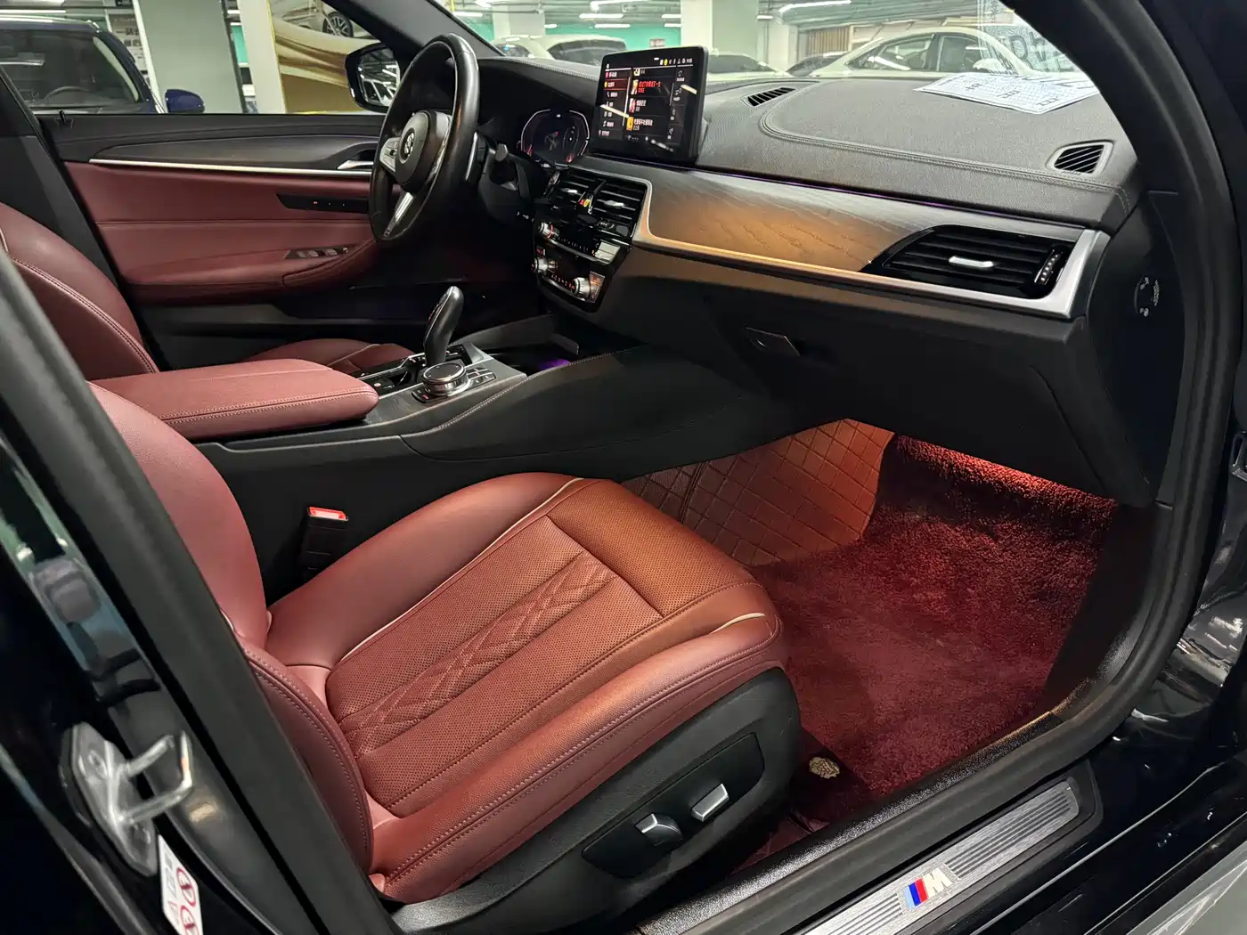 BMW 5 Series 2021 Facelift 530Li Leading M Sport Package фото 11