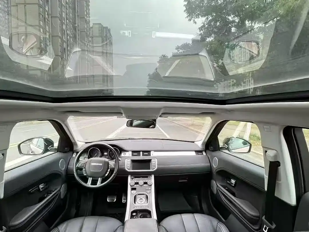 Land Rover Range Rover Evoque (Import) 2014 2.0T 5-door Brilliance Sport фото 4