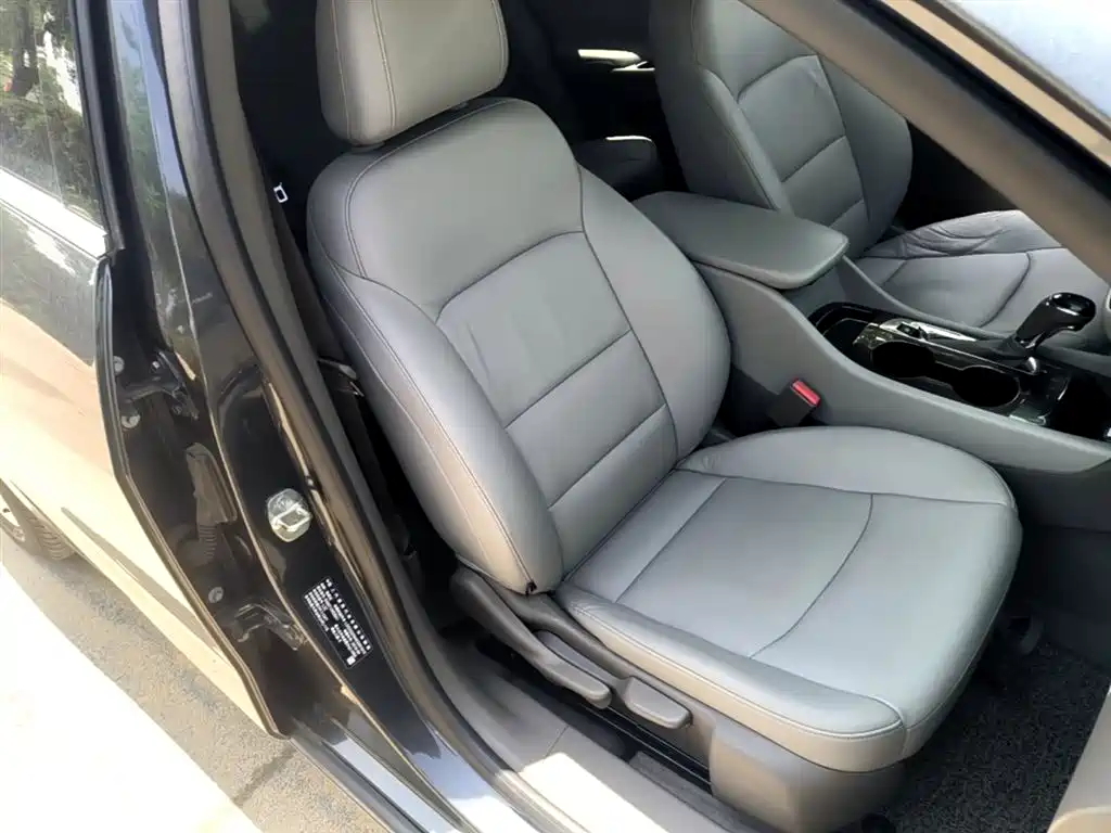 Chevrolet Malibu XL 2019 535T CVT Sharp Edition фото 25