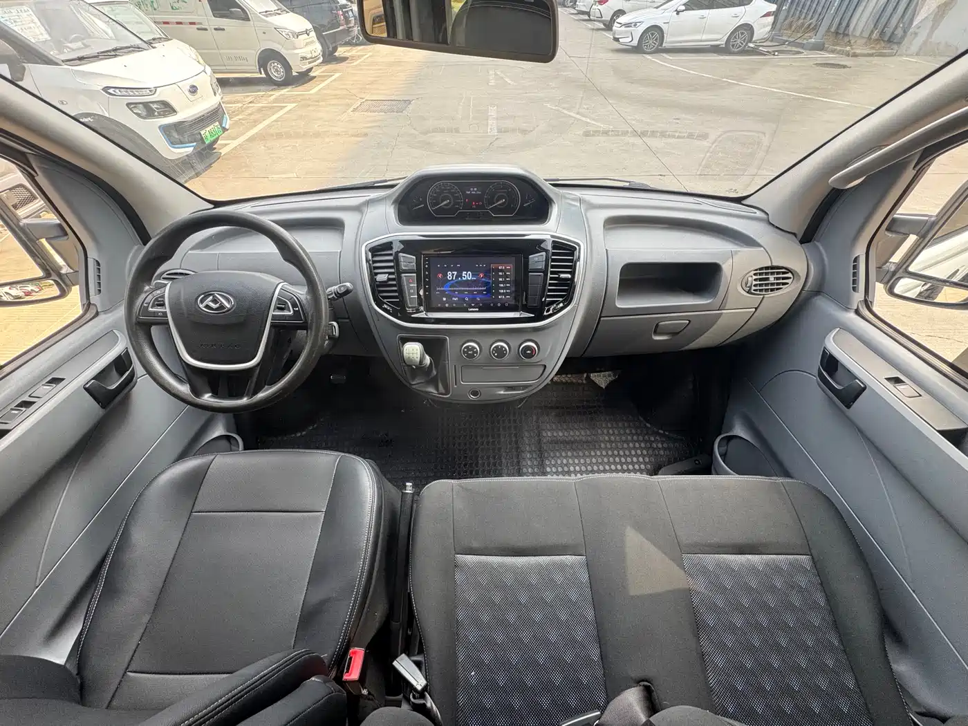 SAIC MAXUS XINTU V80