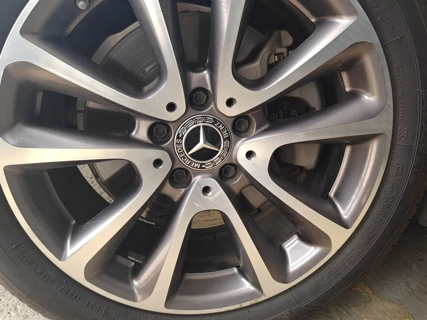Mercedes-Benz E-Class 2020 E 260 L фото 5