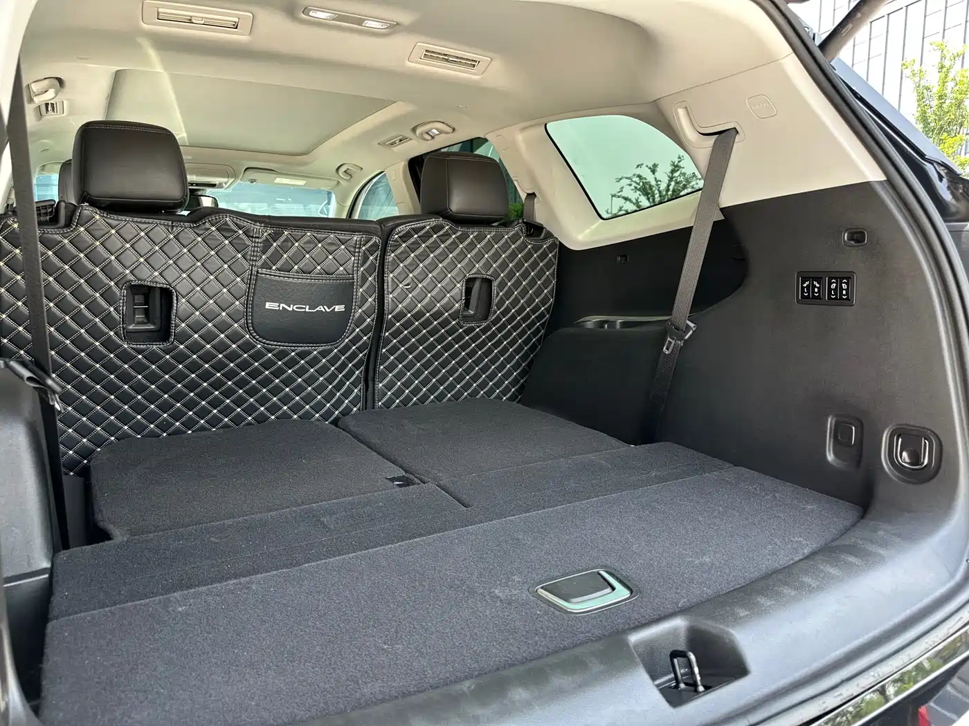 Buick Enclave 2022 652T 2WD Premium 7-Seater фото 27