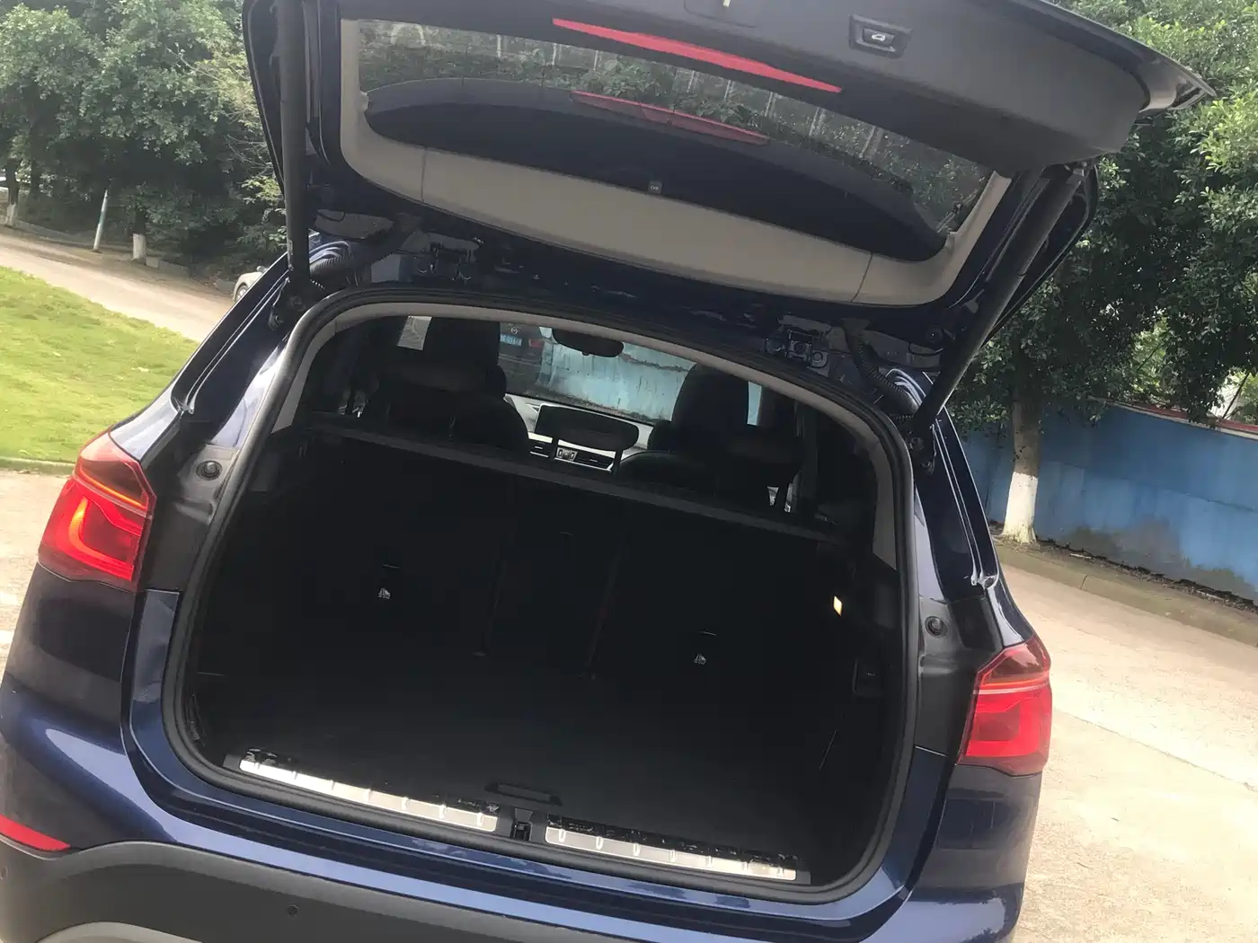 BMW X1 2018 sDrive18Li Premium Model фото 12