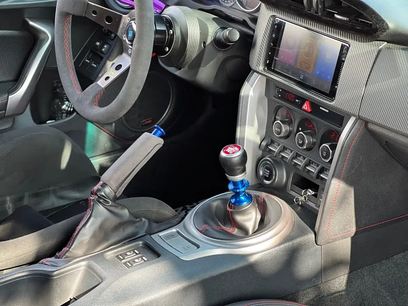 Subaru BRZ 2015 2.0i Manual фото 13