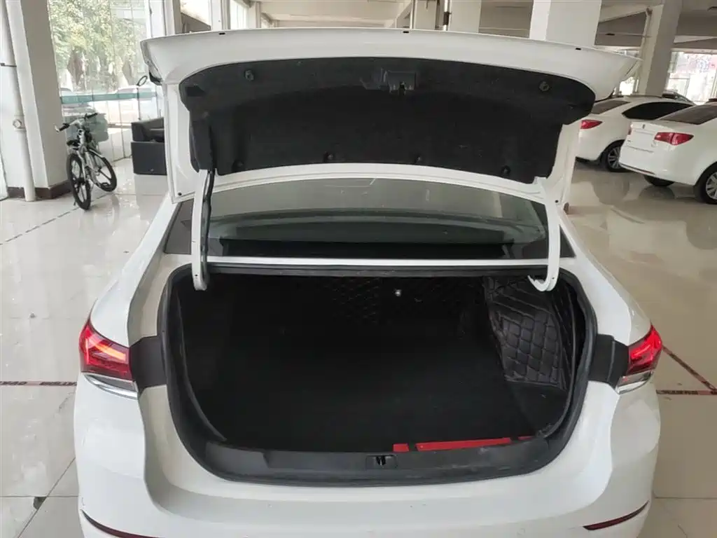 Buick Excelle 2019 18T Automatic Connected Elite (China V) фото 19