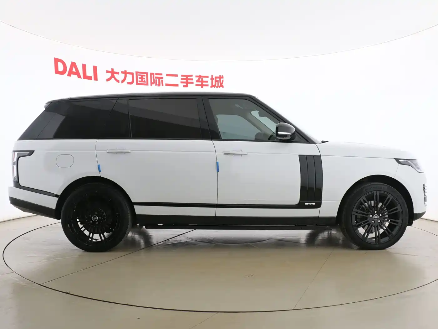 Land Rover Range Rover 2015 3.0 SC V6 Vogue SE Genesis Extended Edition фото 5