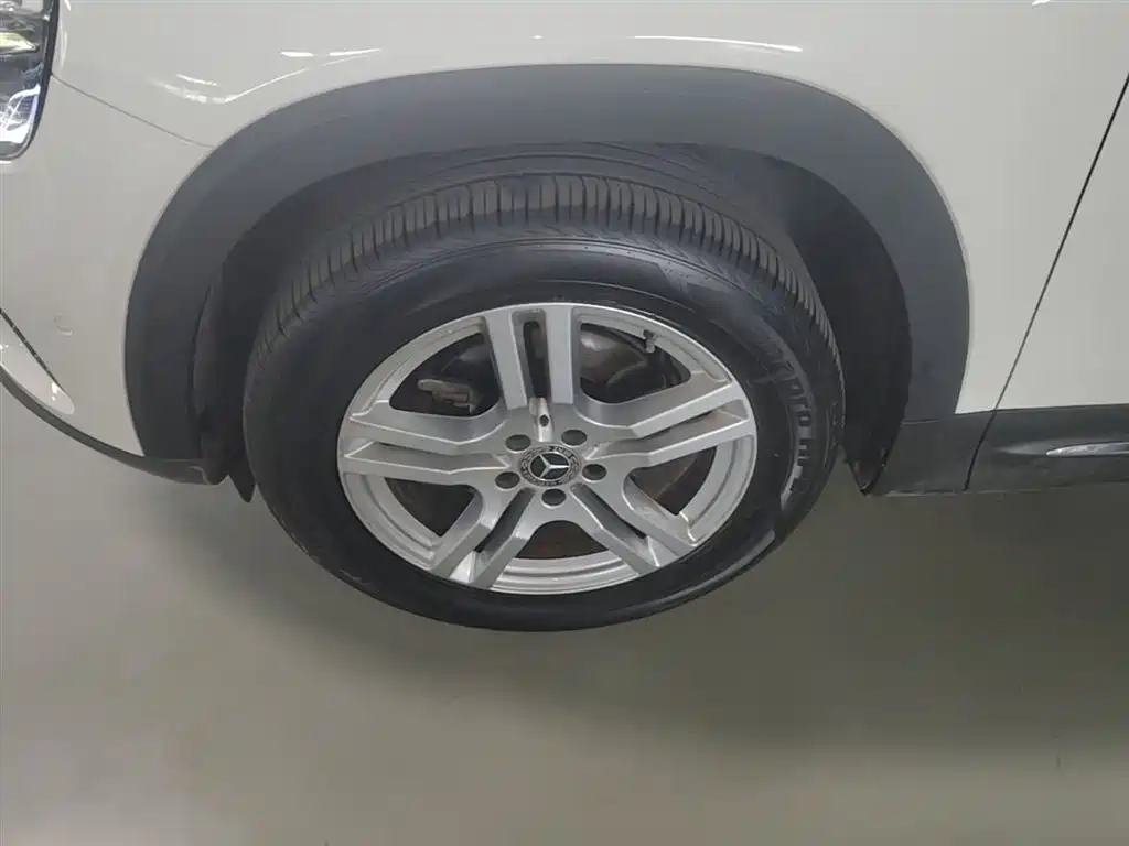 Mercedes-Benz GLB 2021 GLB 200 Dynamic фото 23