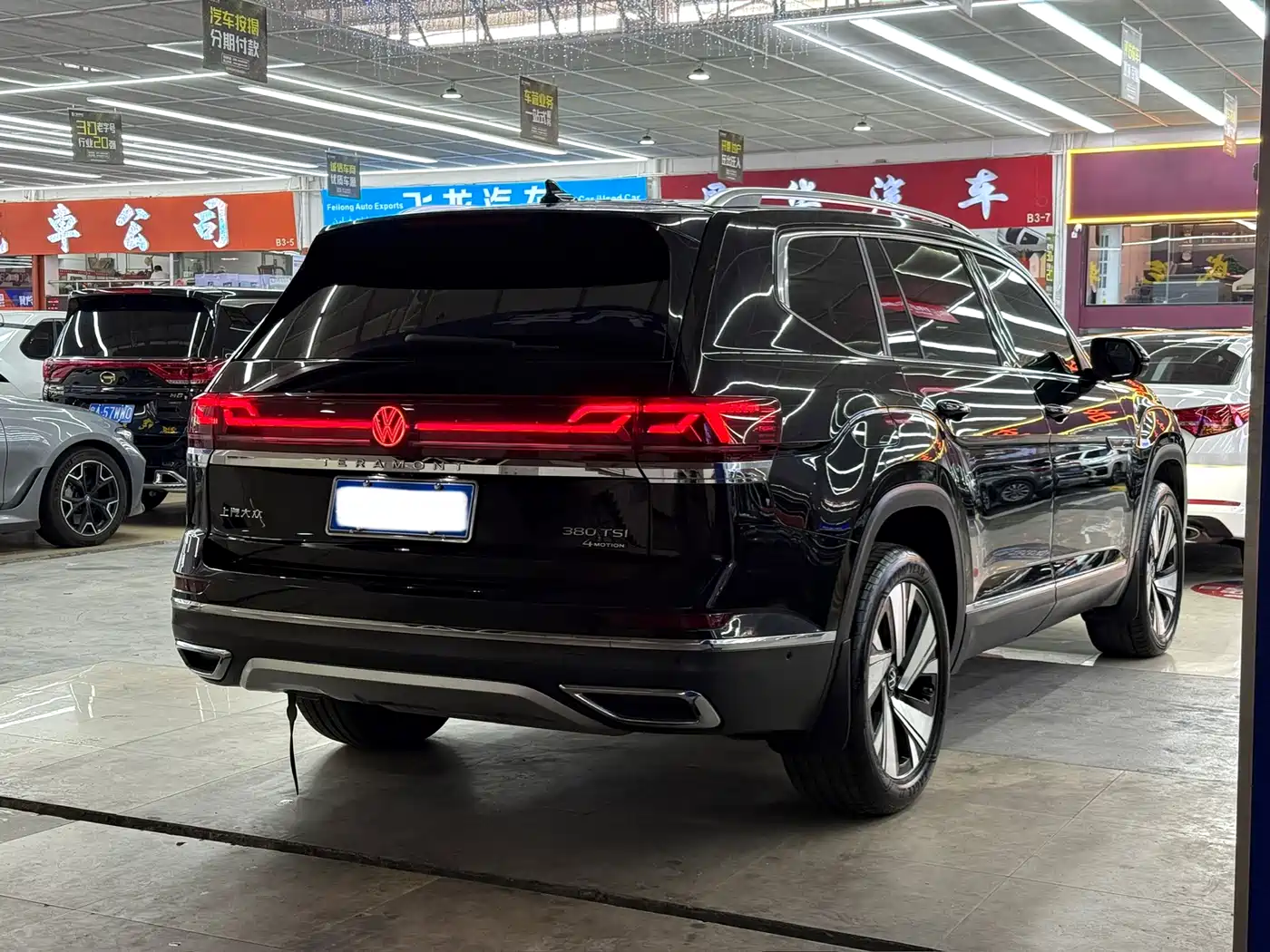 Volkswagen Teramont 2024 380TSI 4WD Prestige Luxury Edition фото 5