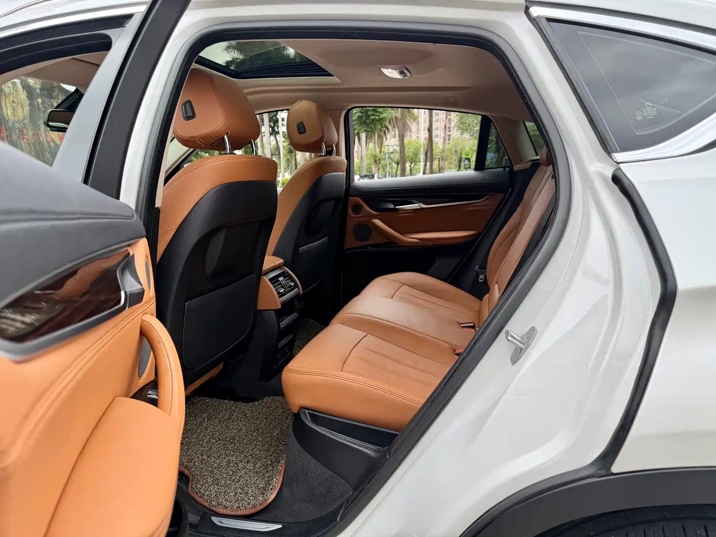 BMW X6 2015 xDrive35i Luxury Model фото 19