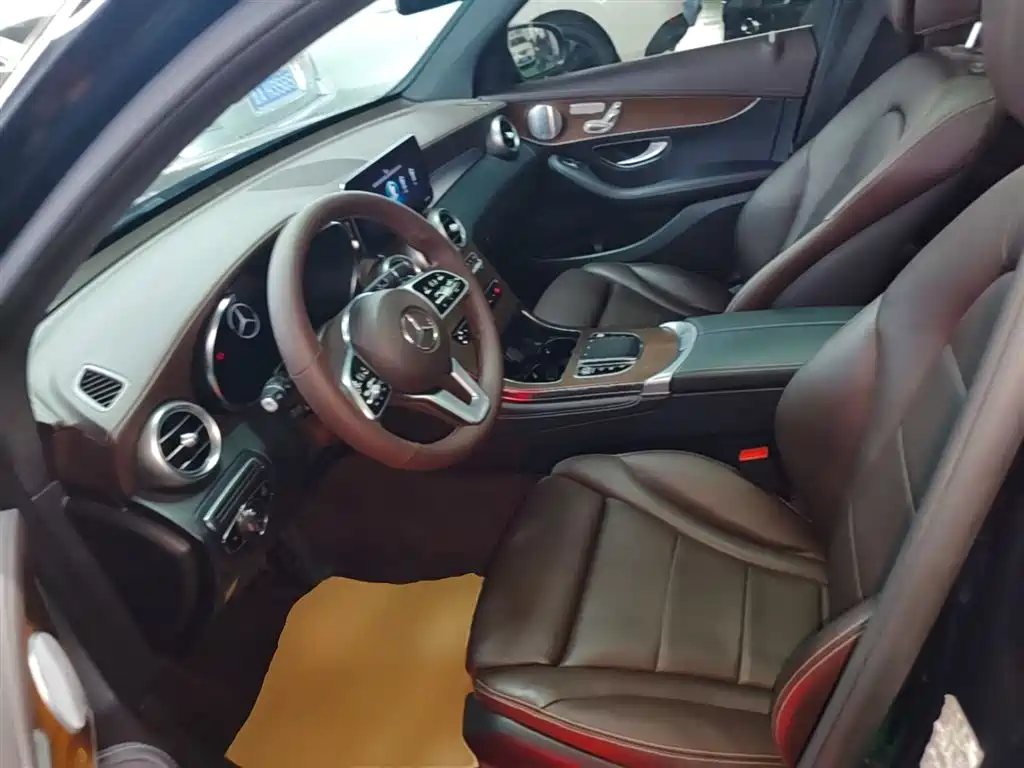 Mercedes-Benz GLC 2020 Facelift GLC 300 L 4MATIC Dynamic фото 15