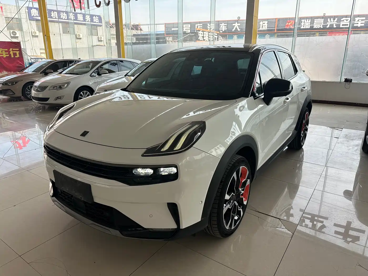 Lynk & Co 06 2020 1.5T Tech Pioneer Edition фото 2