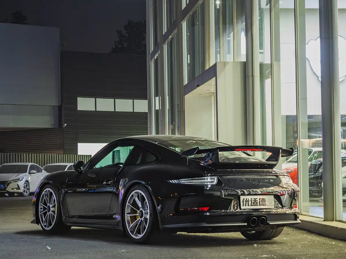 Porsche 911 2013 GT3 3.8L фото 3