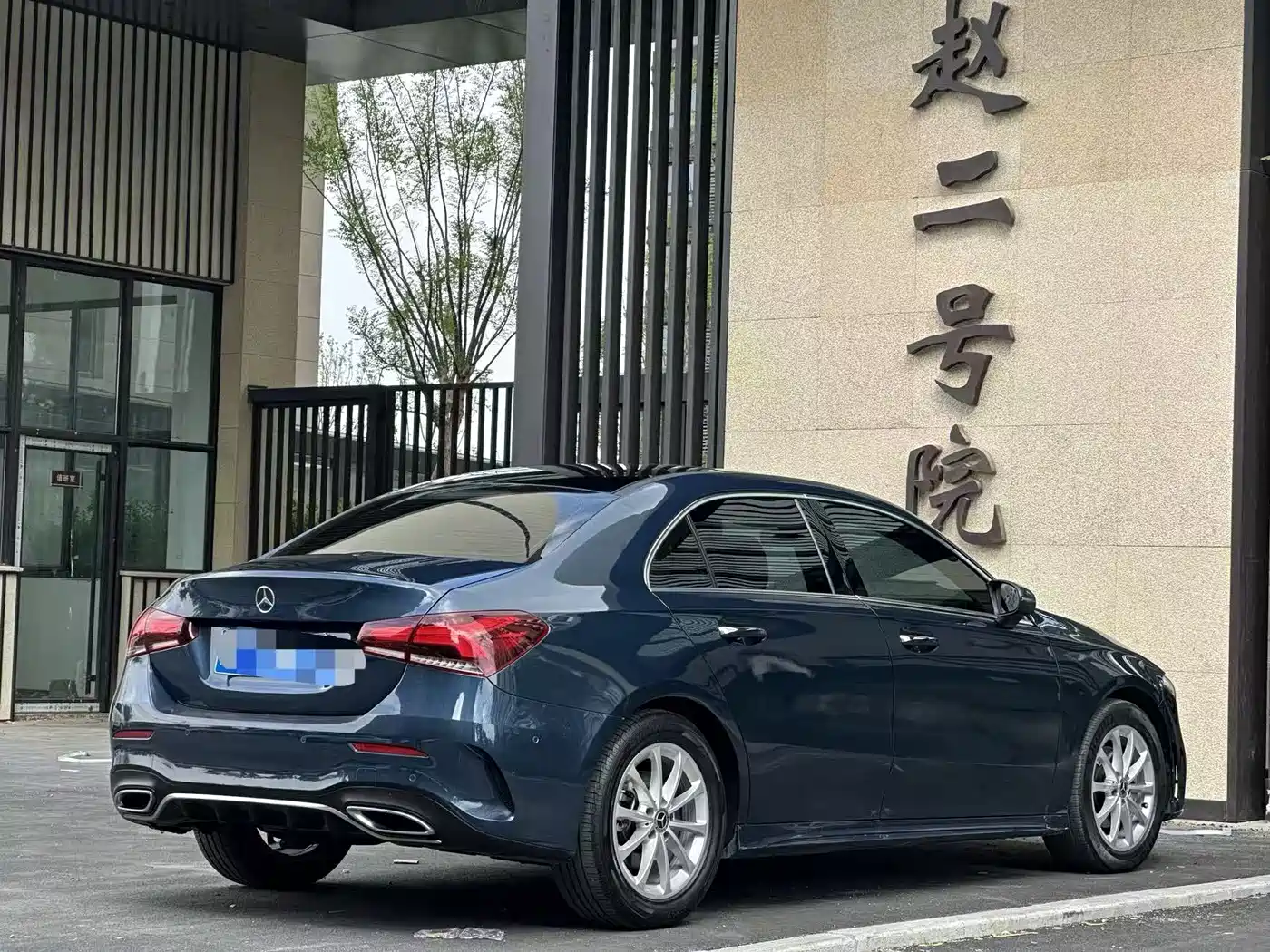 Mercedes-Benz A-Class 2019 A 200 L Sport Sedan фото 9