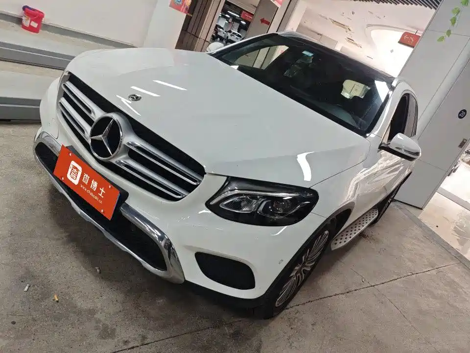 Mercedes-Benz GLC 2017 GLC 200 4MATIC