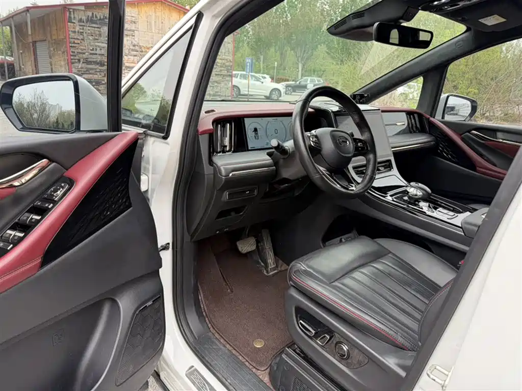 GAC Trumpchi Trumpchi M8 2023 Model Master Series 400T Flagship Edition фото 15