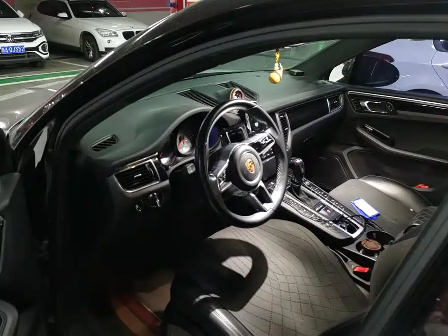 Porsche Macan 2017 Macan S 3.0T фото 12