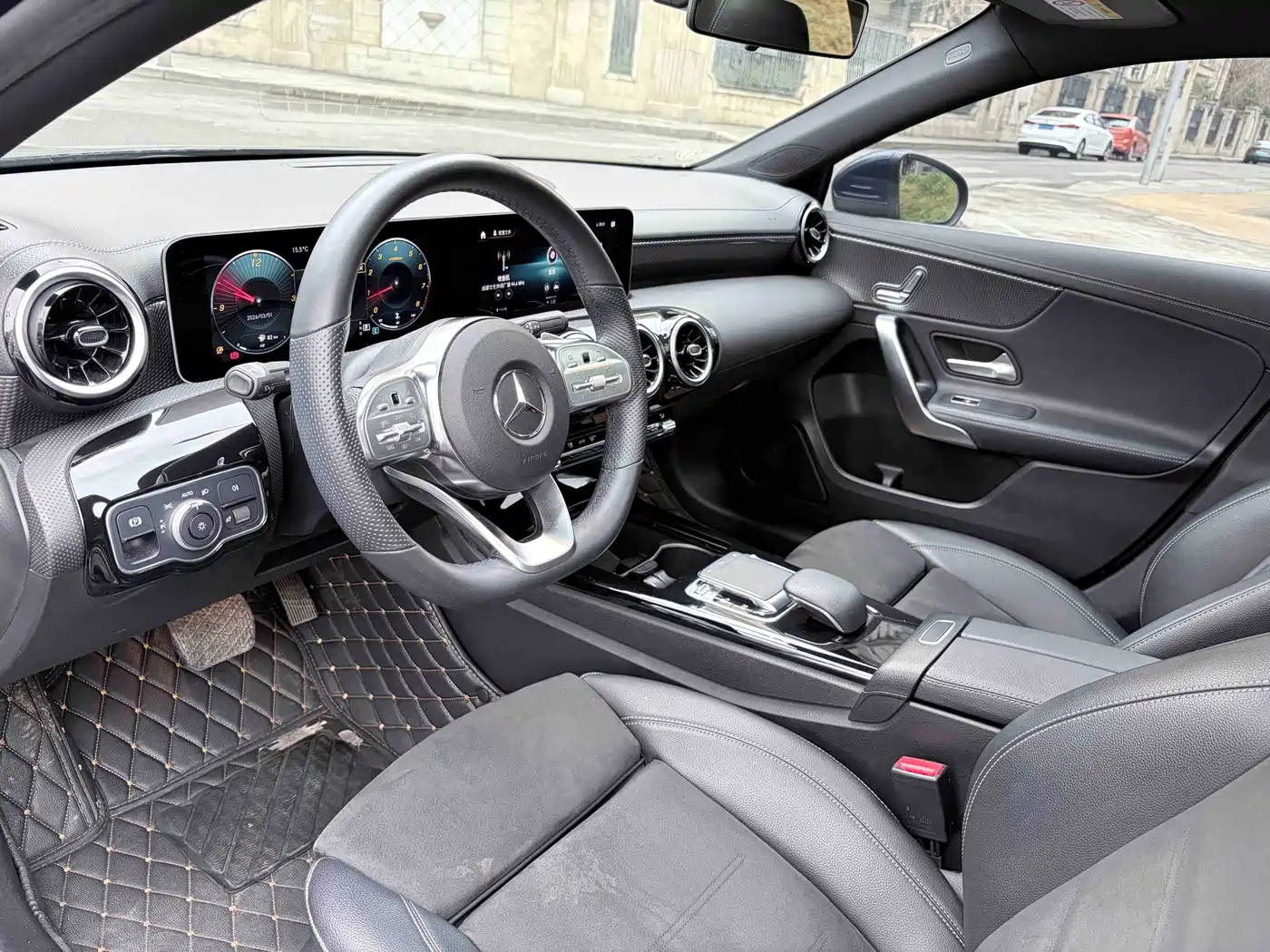 Mercedes-Benz A-Class 2019 A 200 L Sport Sedan фото 9