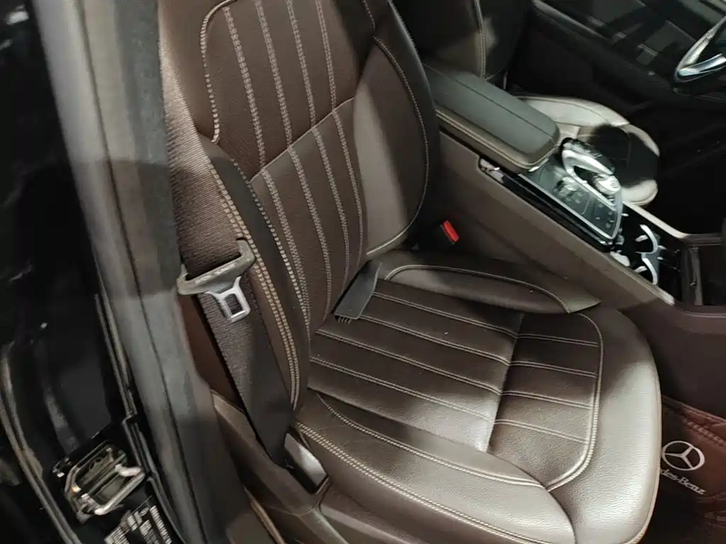 Mercedes-Benz GLS 2018 Facelift GLS 320 4MATIC фото 25