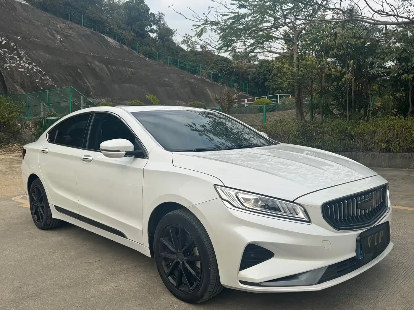 GEELY AUTOMOBILE BORUI