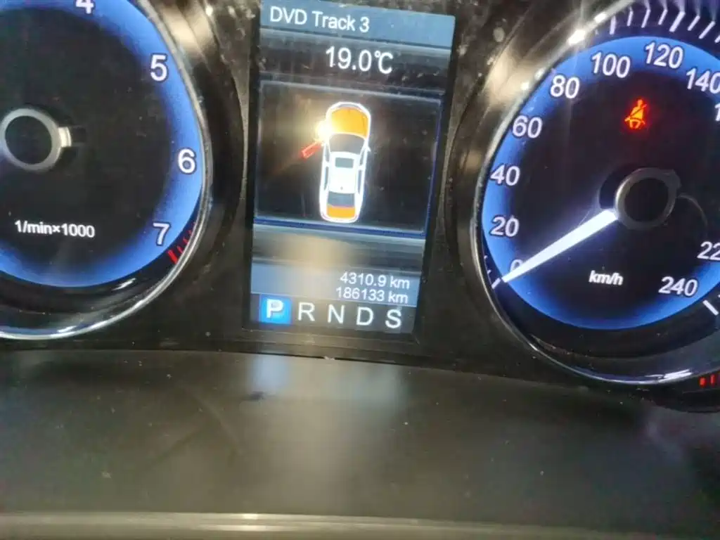 Hongqi H7 2015 2.0T Luxury фото 12