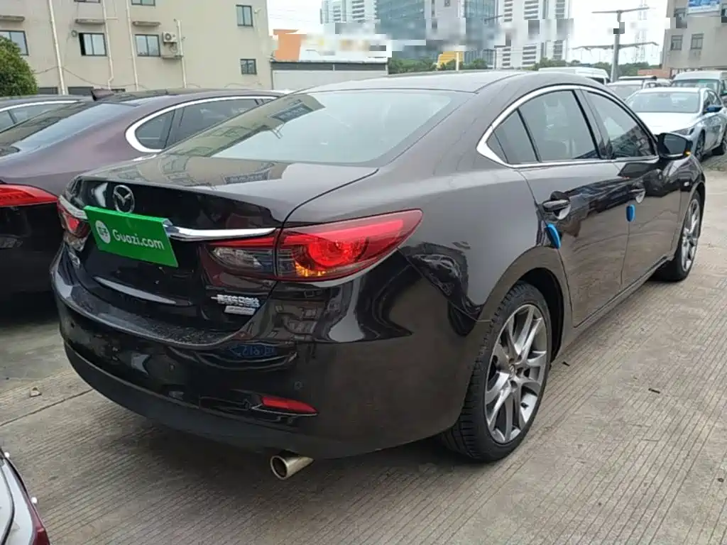 Photo 7 - Mazda Atenza