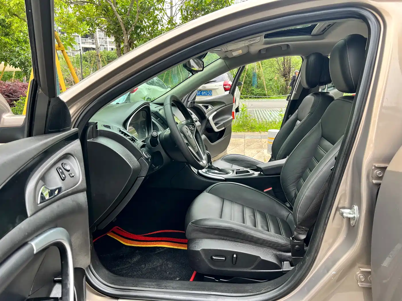 Buick Regal 2015 1.6T Elite Tech Edition фото 23