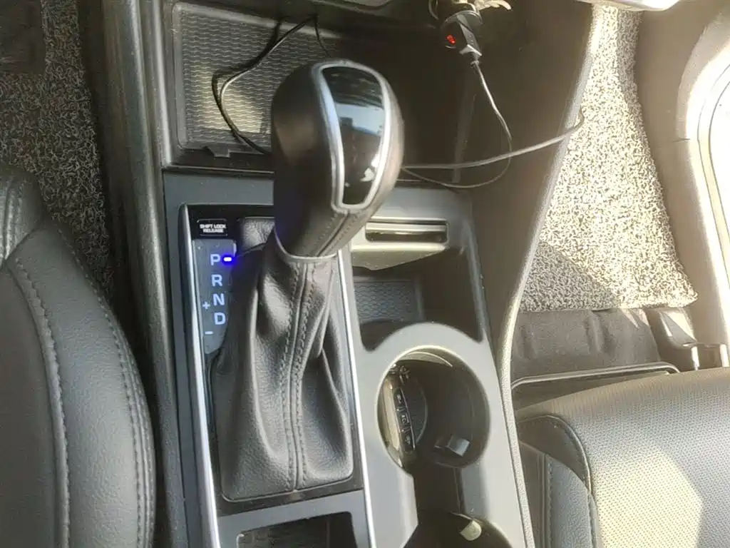 Hyundai Tucson 2015 1.6T Dual Clutch 2WD Smart фото 14