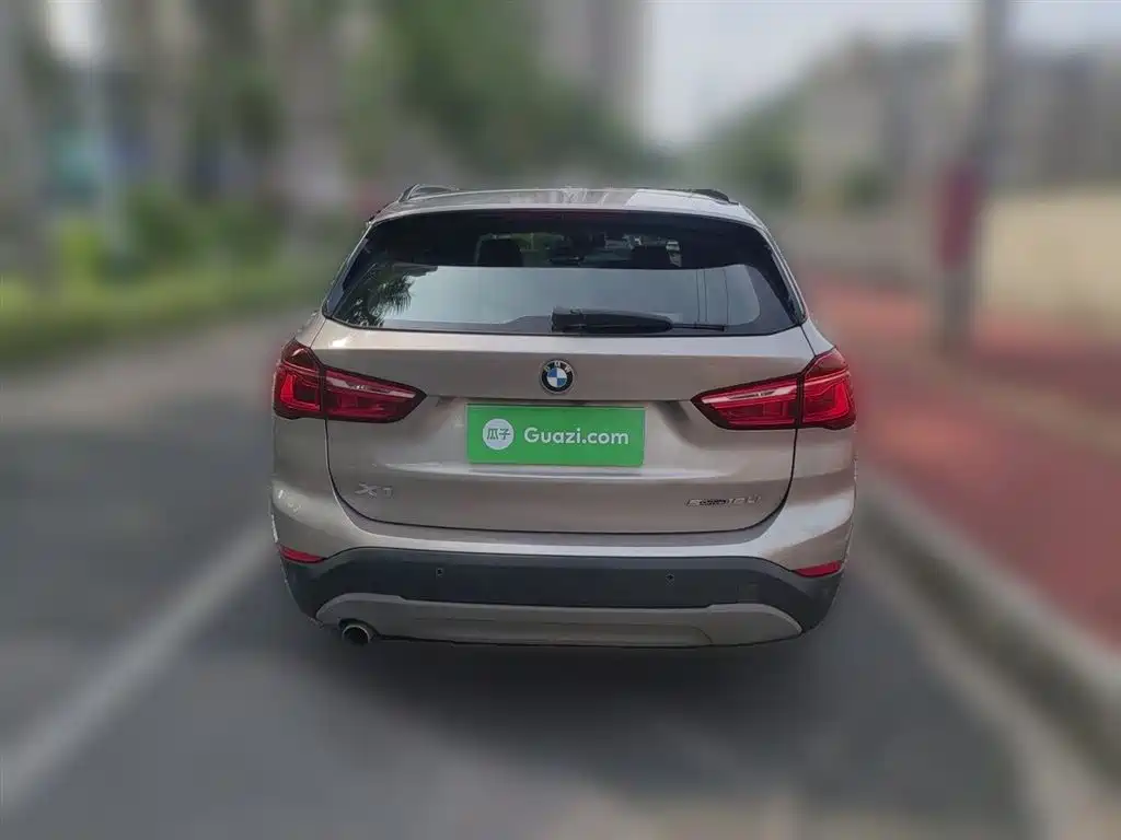 BMW X1 2019 sDrive18Li Fashion Model фото 4