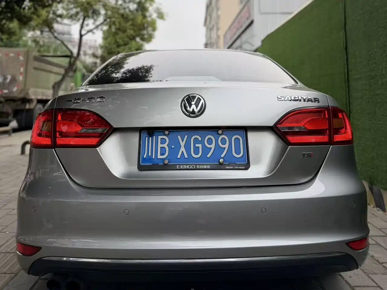 Volkswagen Sagitar 2012 1.4TSI Manual Luxury фото 12