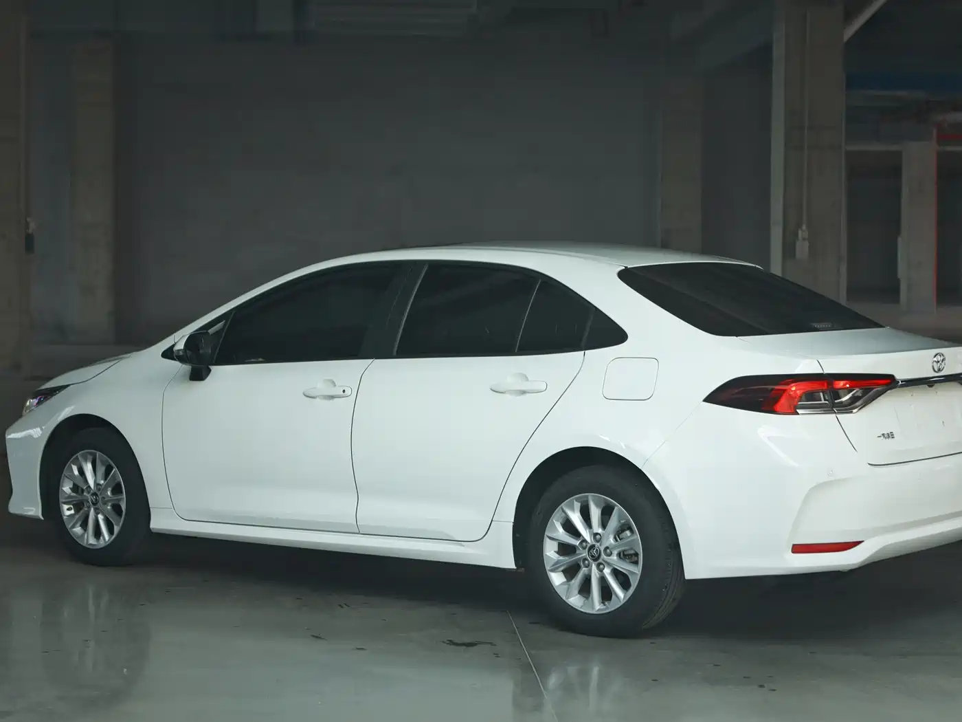 Toyota Corolla 2021 1.2T S-CVT Elite PLUS Edition фото 4