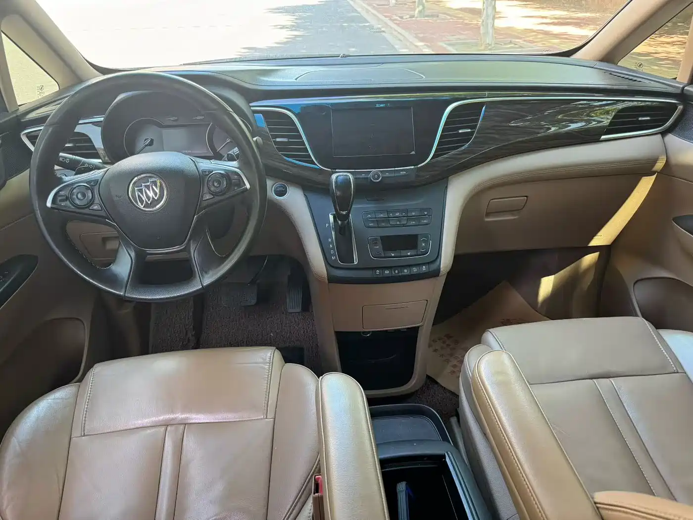 Buick GL8 2018 ES 28T Premium Type China VI фото 6