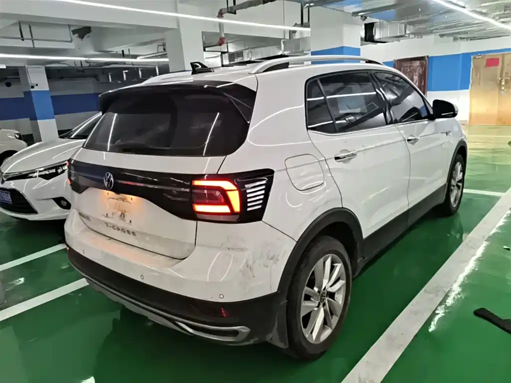 Volkswagen T-Cross 2021 1.5L Auto Comfort Edition фото 7