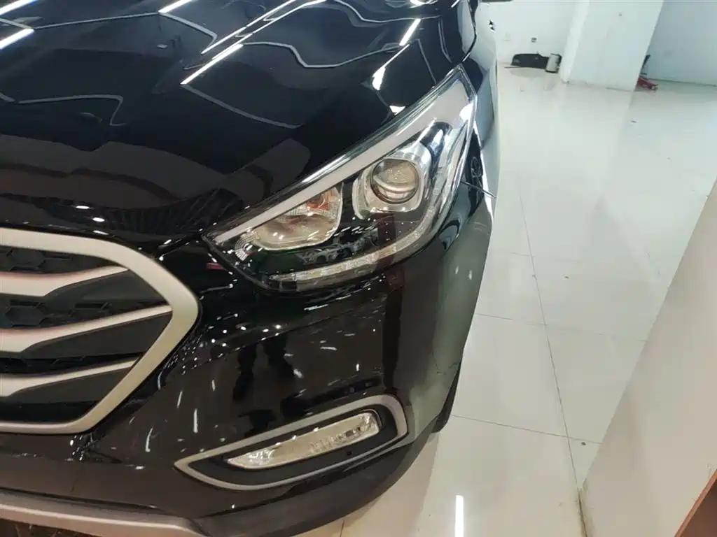 Hyundai Beijing Hyundai ix35 2013 2.0L Auto 2WD Smart GLS China IV фото 24
