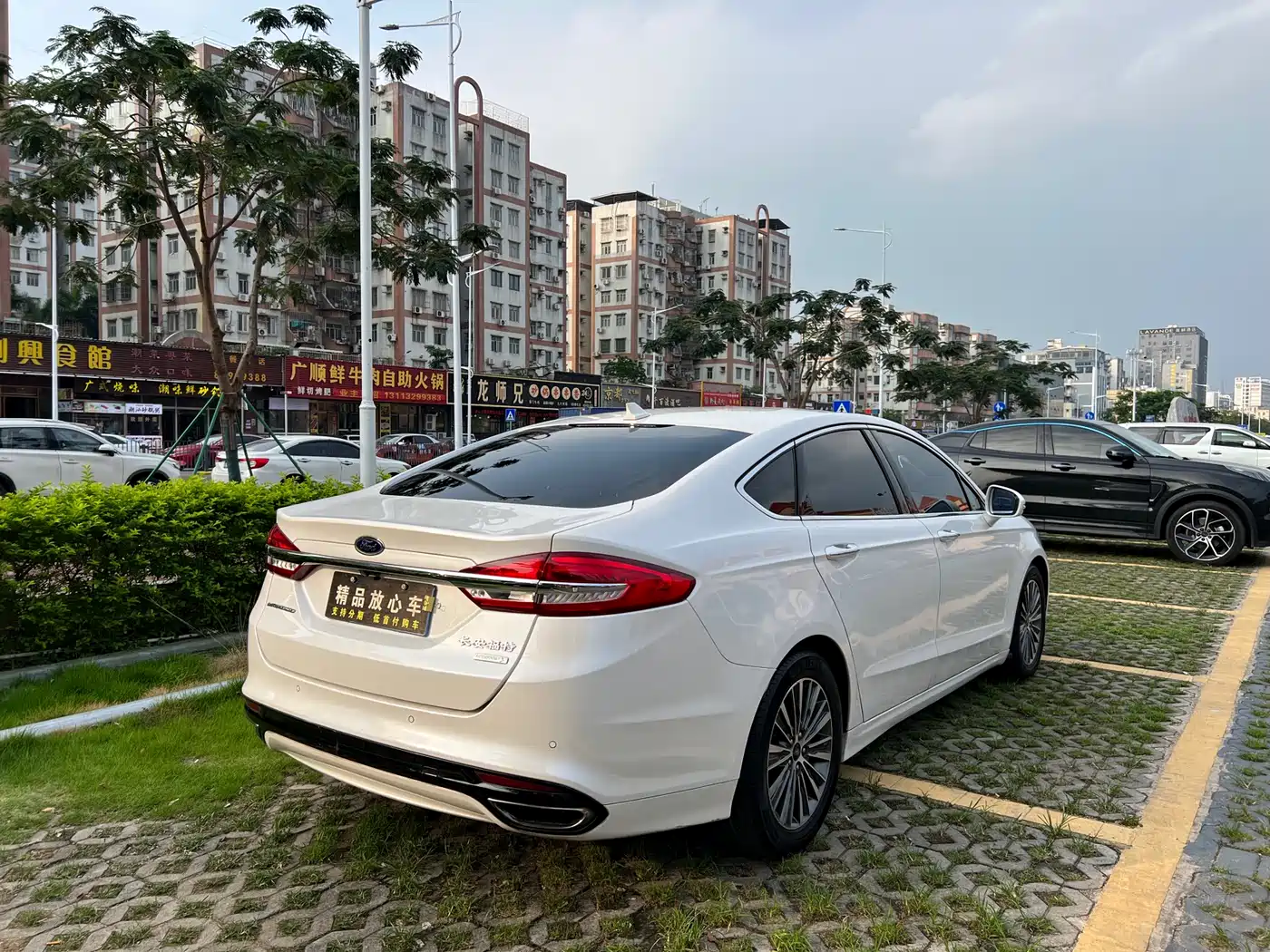 FORD MONDEO