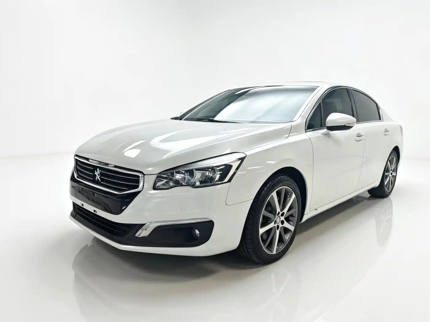 Peugeot 508 2015 1.8THP Auto Excellence Edition