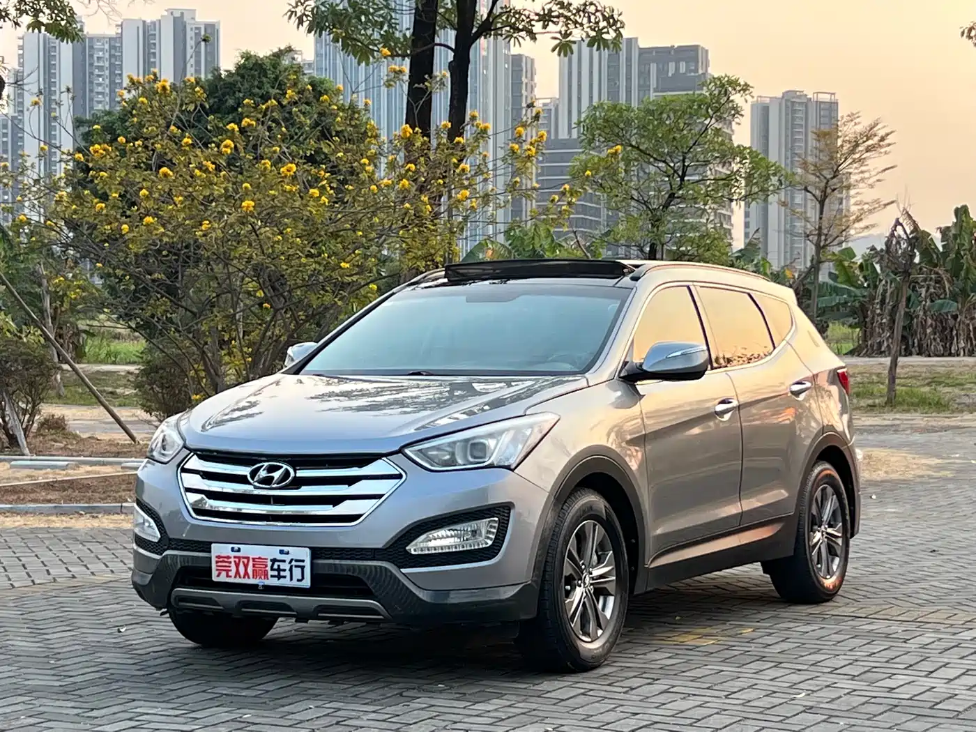 Hyundai Santa Fe 2013 2.4L Automatic AWD Premium